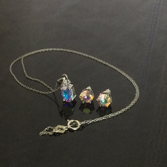 18”.925 SSNecklace Swarovski Oval Crystal&Earrings - Picture 3 of 7